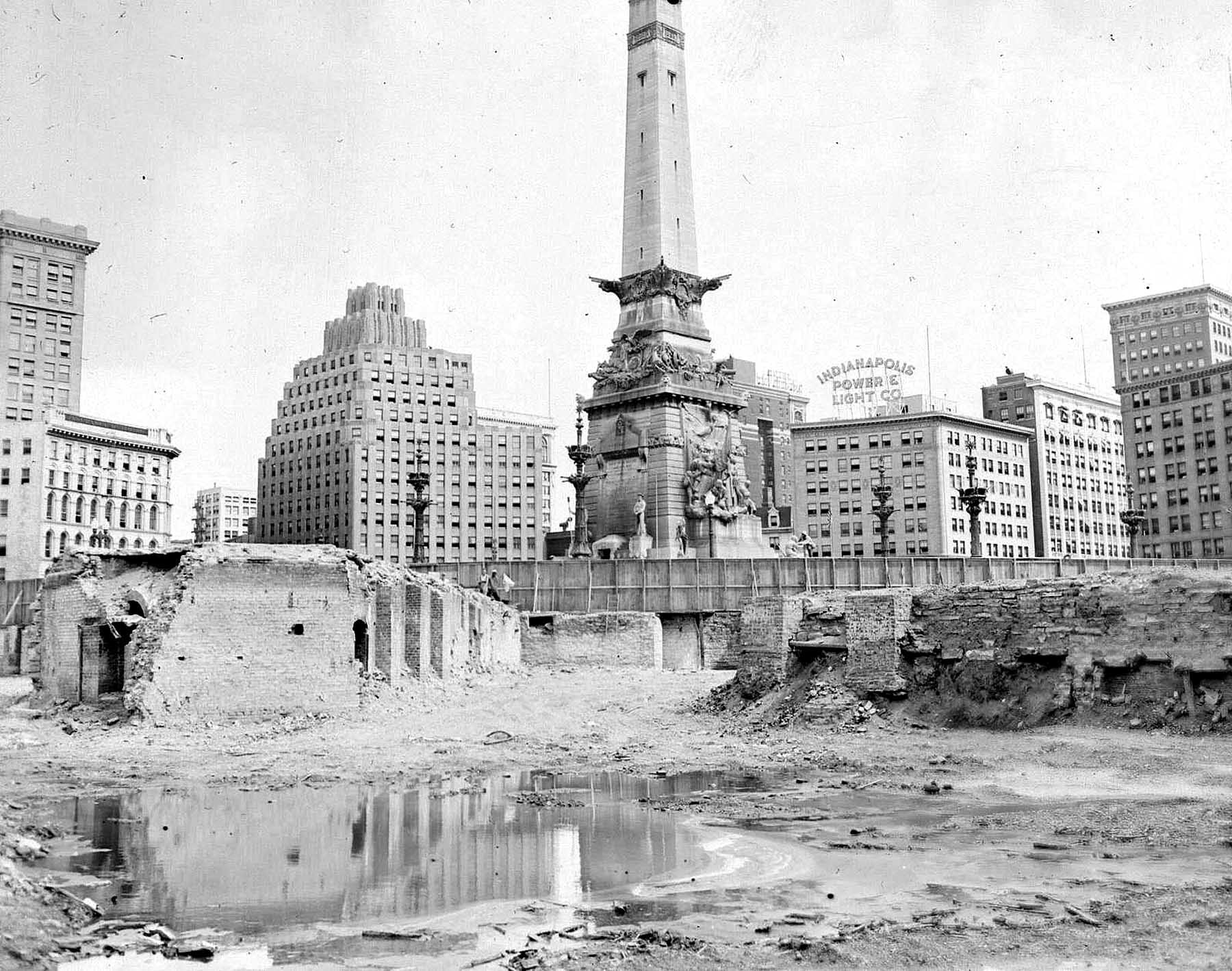 English Hotel and Opera House destroyed